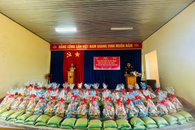 🌸 XUÂN SẺ CHIA – ẤM LÒNG THÔN KẾT NGHĨA 🌸